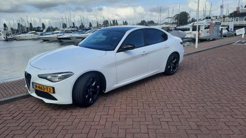 Alfa Romeo Giulia 2.0 Turbo 200pk Aut 2019 Wit