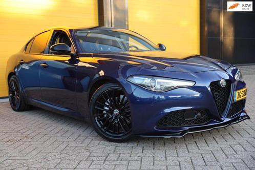 Alfa Romeo Giulia 2.0T Black Edition  AUT  ACC  F1 Flippe