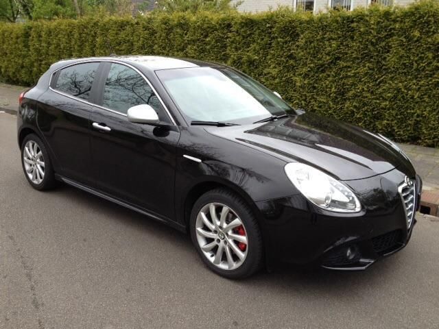 Alfa Romeo Giulietta 1.4 Multiair 170pk Distinctive bj. 2011