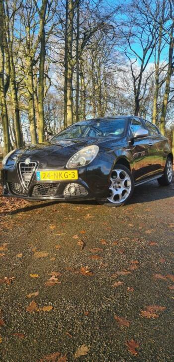 Alfa Romeo Giulietta 1.4 Turbo 2010 Zwart NAP