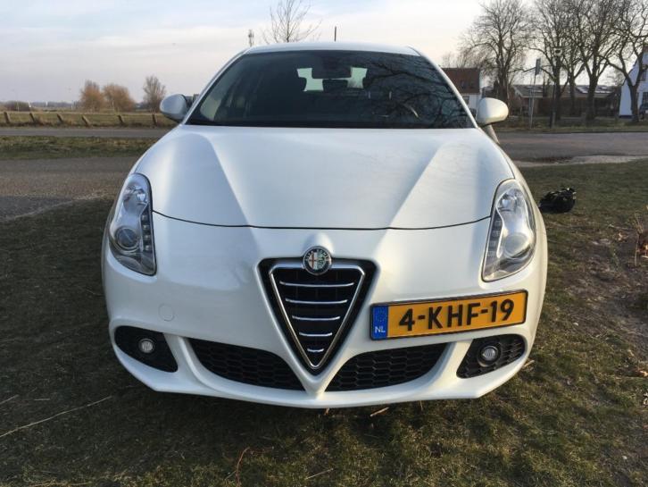 Alfa Romeo Giulietta 1.4 Turbo 2012 Wit