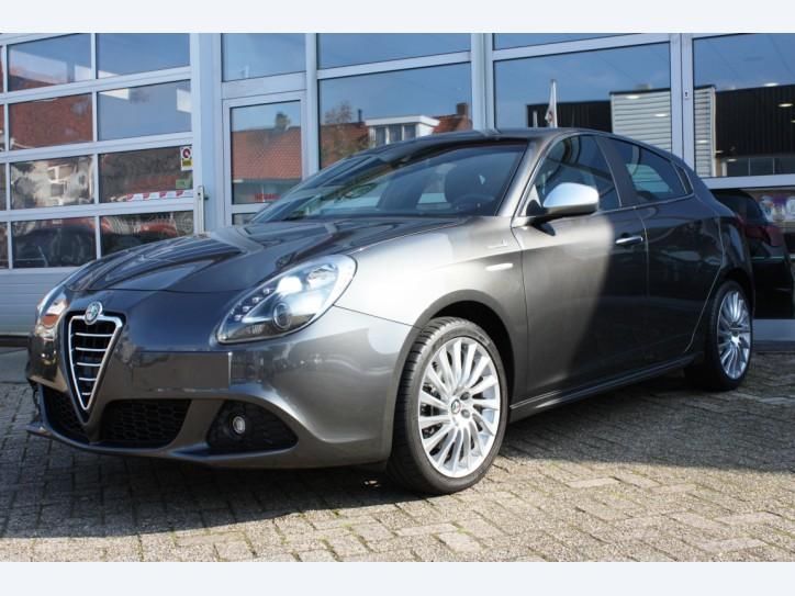 Alfa Romeo Giulietta 1.4 Turbo MA 170PK. leer,sport pakket,n