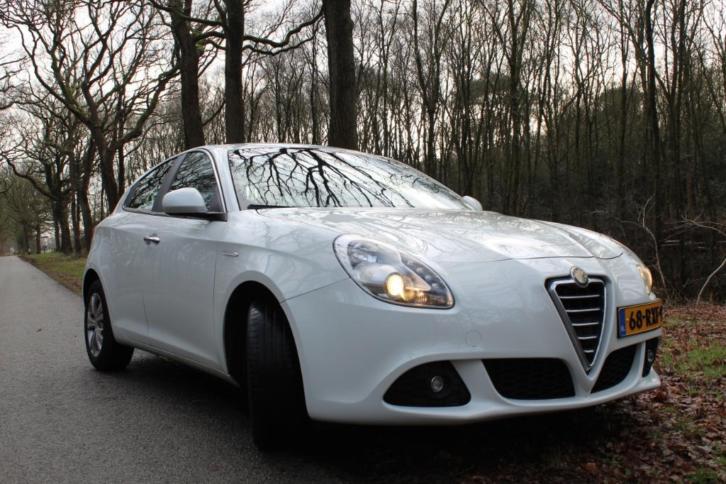 Alfa Romeo Giulietta 1.4 Turbo Multi AIR 2011 Wit