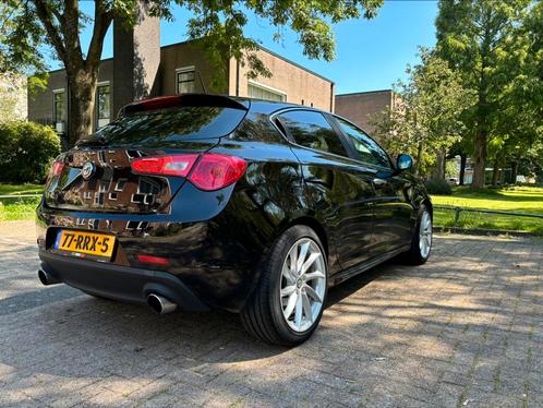 Alfa Romeo Giulietta 1.4 Turbo Multi AIR 2011 Zwart