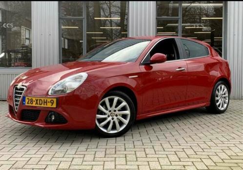 Alfa Romeo Giulietta 1.4 Turbo Multi AIR TCT 2012 Rood