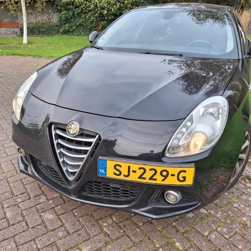 Alfa Romeo Giulietta 1.4 Turbo Multi AIR TCT 2015 Zwart