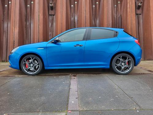 Alfa Romeo Giulietta 1.4 Turbo Multi AIR TCT 2018 Blauw