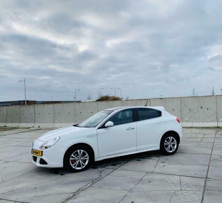 Alfa Romeo Giulietta 1.6 Jtdm - 2012 - 115.000km