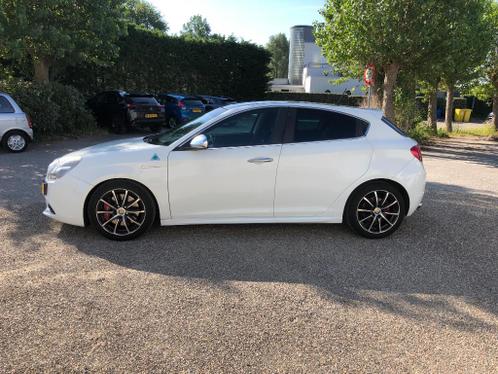 Alfa Romeo Giulietta 1.750 TBI 2011 Wit