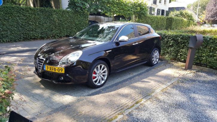 Alfa Romeo Giulietta 2.0 Jtdm 103KW 2013 Zwart