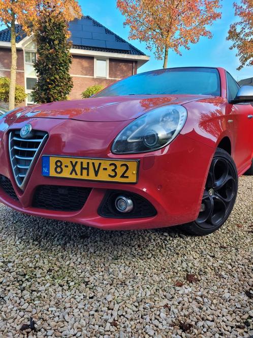 Alfa Romeo Giulietta 2.0 Jtdm 110KW 2014 Rood