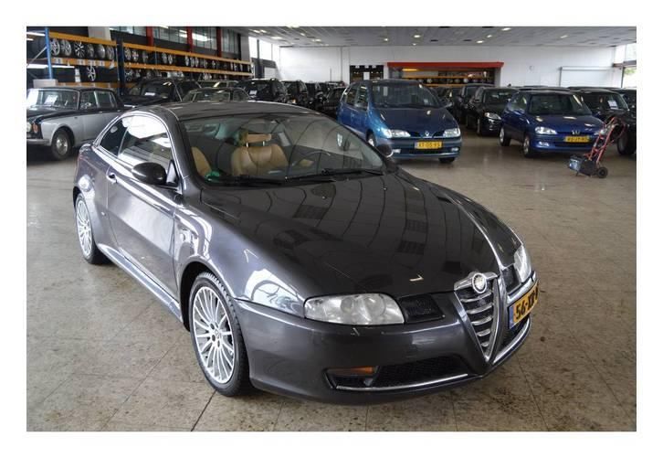 Alfa Romeo gt 1.9 jtdm 16V