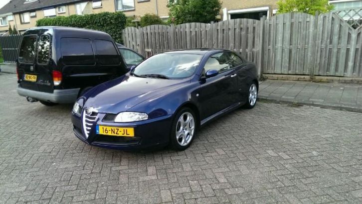 Alfa Romeo GT 2.0 JTS 2004 Blauw In prijs verlaagd