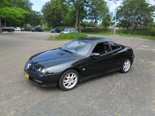 Alfa Romeo GTV 2.0 V6 Turbo 1996 Zwart origineel NL 916 type