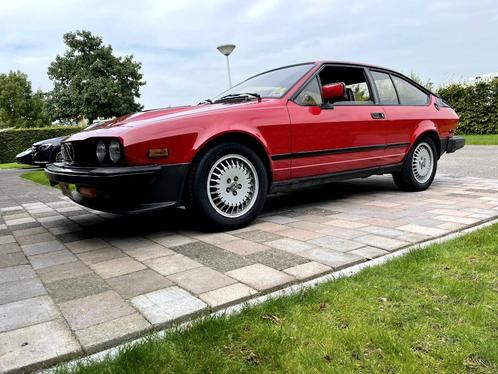 Alfa Romeo GTV 6 - 2.5 1986 Rood