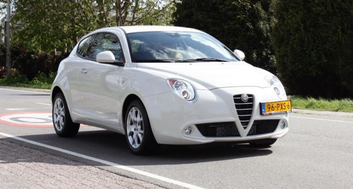 Alfa Romeo Mito 1.3 D 62KW 2011 Wit