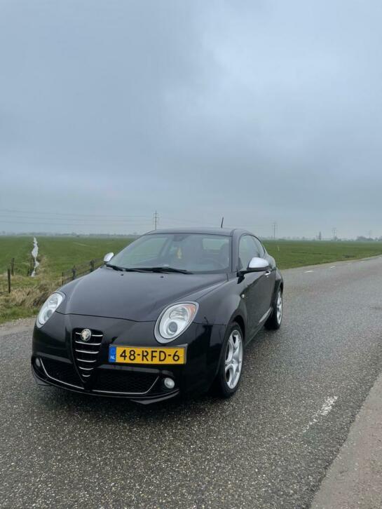 Alfa Romeo Mito 1.3 D 62KW 2011 Zwart met vele opties