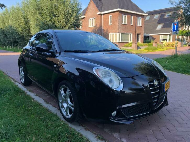 Alfa Romeo Mito 1.4 16V 77KW 2011, incl set winterbanden