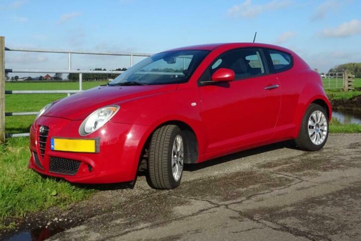 Alfa Romeo Mito 1.4 16V 77KW Multi AIR 2010 Rood