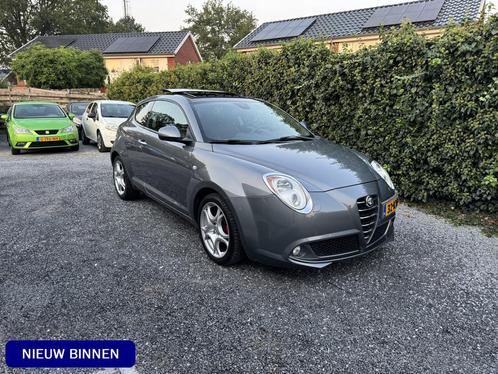 Alfa Romeo MiTo 1.4 Distinctive  Panoramadak  Xenon  Auto