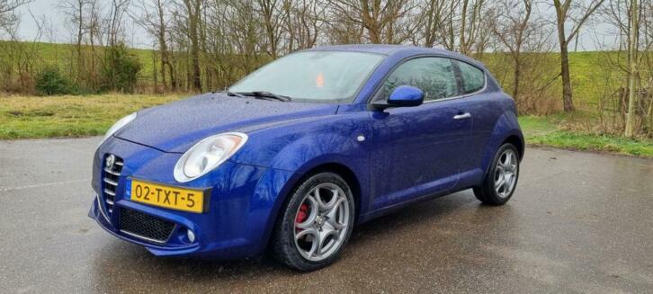 Alfa Romeo Mito Distinctive 1.3 JTD 84pk 2012 nieuwe APK
