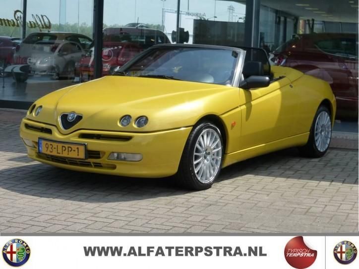 Alfa Romeo Spider 2.0-16V T.Spark LeerSport (bj 1998)