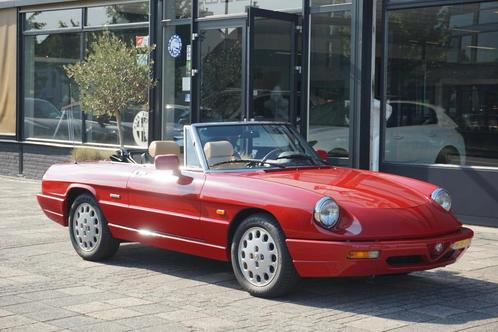 Alfa Romeo Spider 2.0