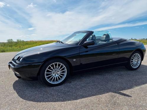 Alfa Romeo Spider 3.0 V6 2000 Zwart