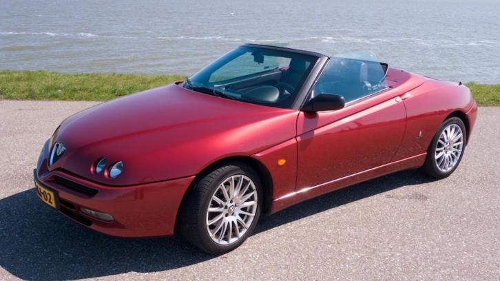 Alfa Romeo Spider 3.0 V6L Proteo Rosso Pininfarina