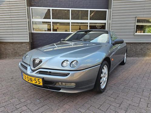 Alfa romeo Spider  Nieuwstaat  Airco  NL a 2.0-16V T.Spa