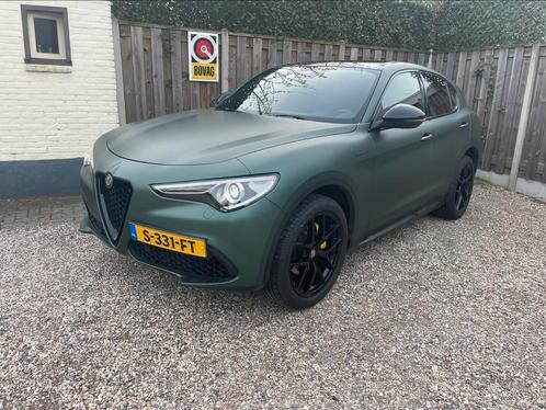 Alfa stelvio veloce awd 280 pk full options mat groen