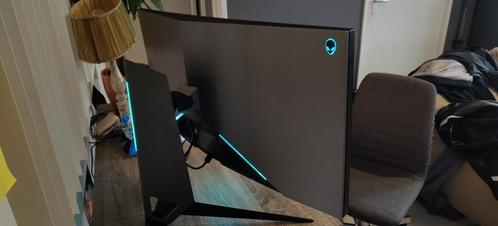 Alienware Ultrawide Curved Gaming Monitor met  G-sync