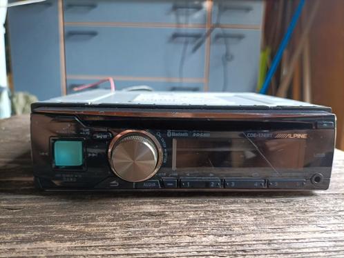alpine cde-174BT