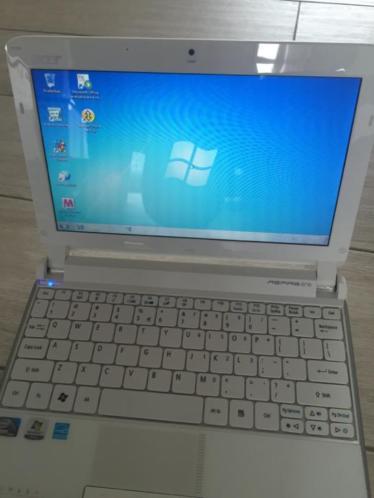 Als nieuwe Acer Aspire One 10,1034 laptop Intel, Windows 7