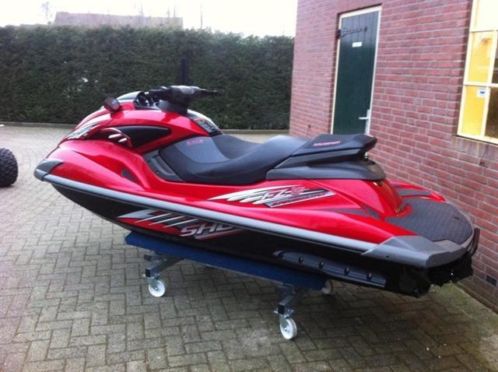 Als nieuwe Yamaha Waverunner FZS supercharged van 2009