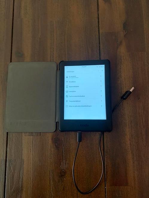 Amazon Kindle 10e generatie 8GB met hoes en lader