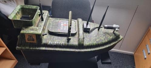 Anatec voerboot met Raymarine Dragonfly 5 Pro  GPS