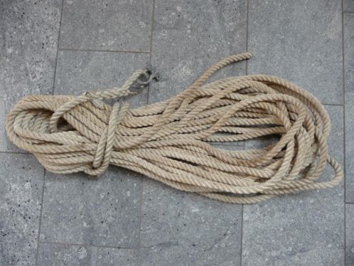 Ankerlijn, landvast 100 Polyester 39m, dik 18mm met RVS oog