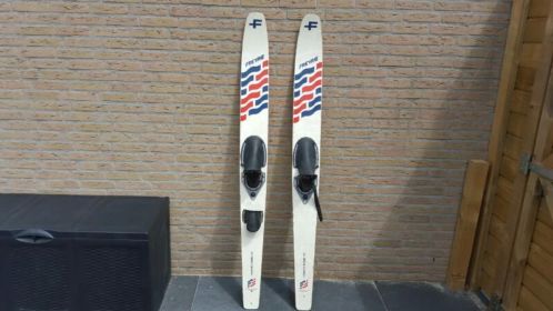 Antieke houten waterski039s Freyrie combi.