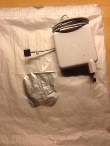Appel MacBook MagSafe2 adapter 