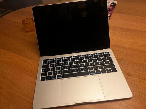 Apple 13 MacBook Pro - scherm stuk