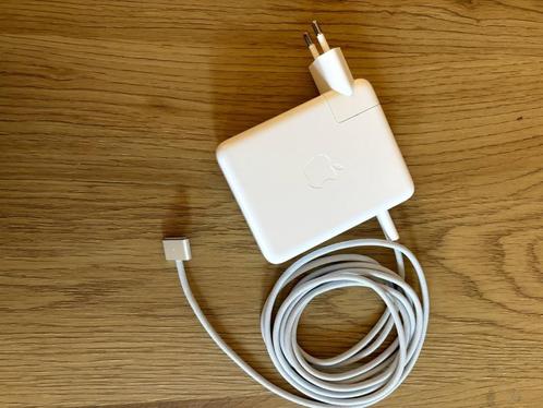 Apple 140W USB-C charger  MagSafe3 USB-C cable (2m)