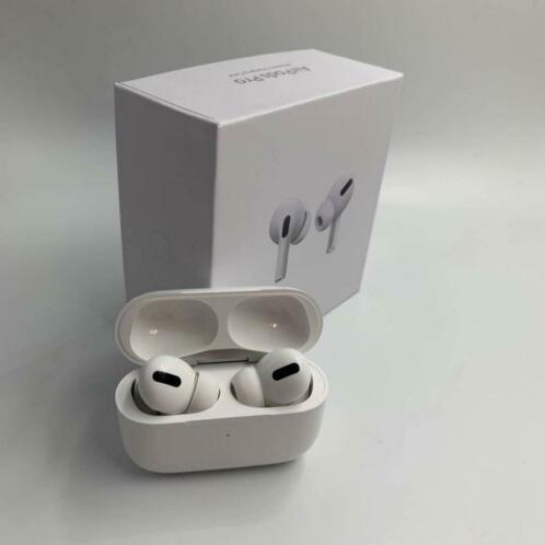 Apple AirPods pro 11