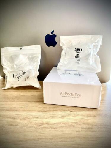 Apple Airpods Pro met bijpassende hoesje