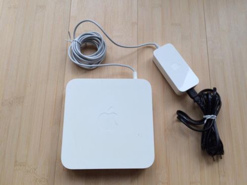 Apple Airport Extreme (2nd Gen)