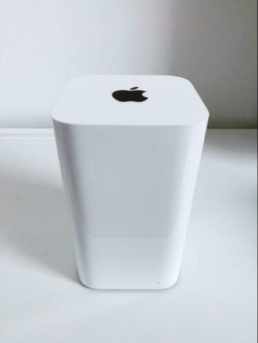 Apple Airport Extreme 6e generatie (A1521) (1 jaar gebruikt)