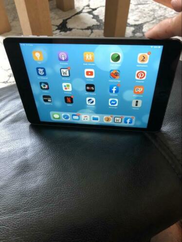 Apple IPad 16gb zwart zeer mooi