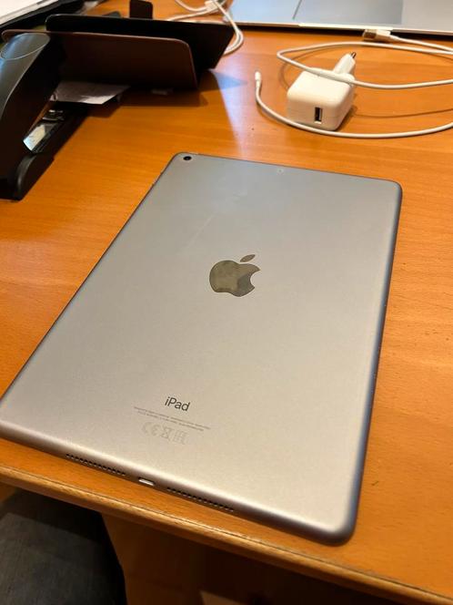 Apple iPad 2018 (6e gen. A1893) 128GB - kapotte batterij