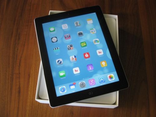 Apple iPad 3 Retina Wifi  3G 16GB incl. orig. smartcover