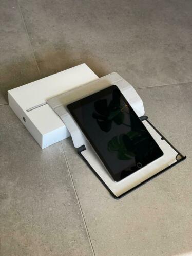 Apple iPad 5 incl. accessoires